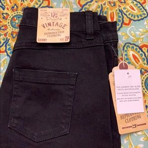 DG2 Vintage Authentic Jeans